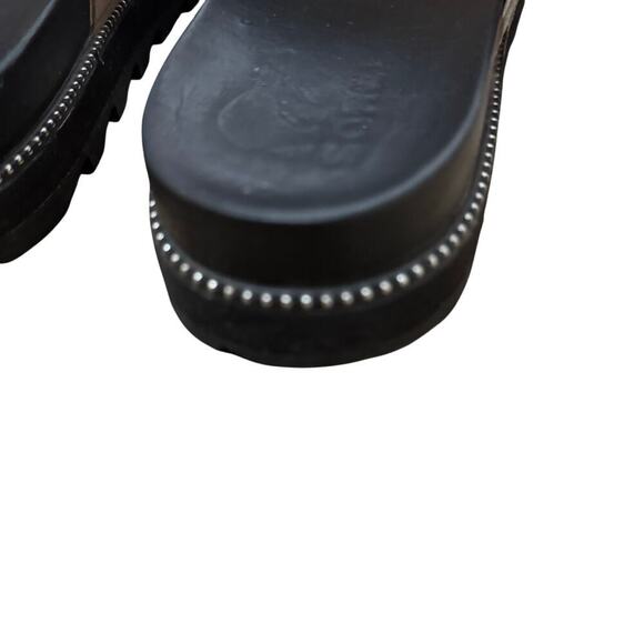 Sorel Cameron Flatform Buckle Sandals | Size 8.5 | Taupe & Black | Chunky Sole - Picture 4 of 6